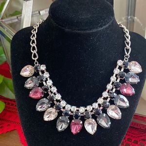 Bejewelled necklace